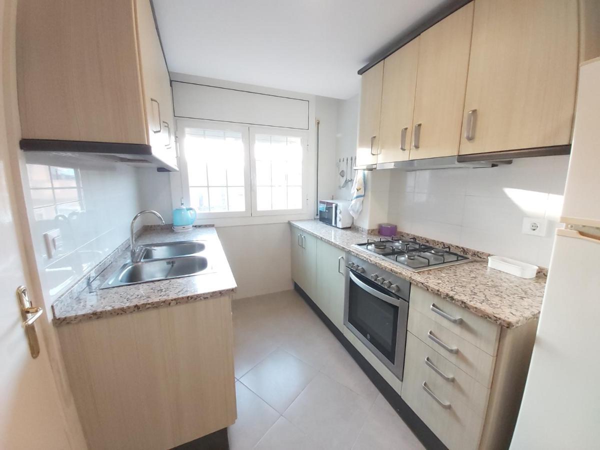Diana Apartamento Con Terraza Muy Cerca Del Mar Pineda de Mar Eksteriør bilde