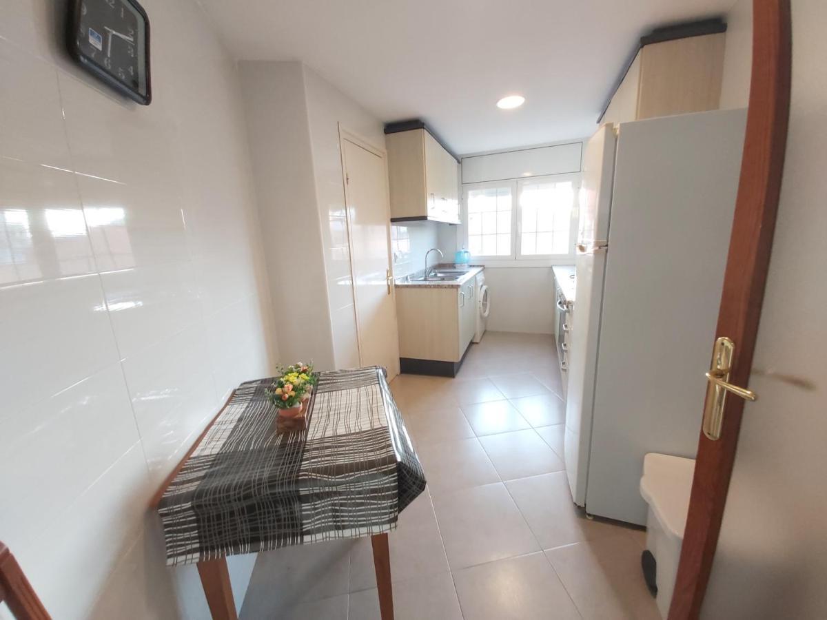 Diana Apartamento Con Terraza Muy Cerca Del Mar Pineda de Mar Eksteriør bilde