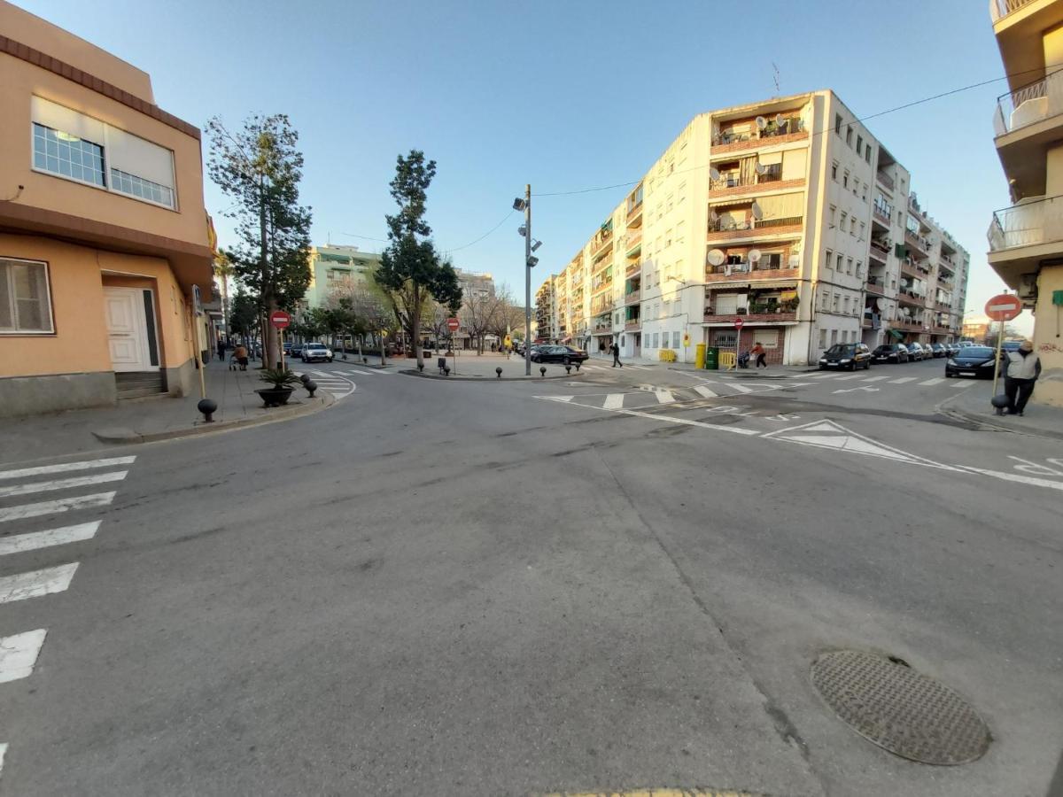 Diana Apartamento Con Terraza Muy Cerca Del Mar Pineda de Mar Eksteriør bilde